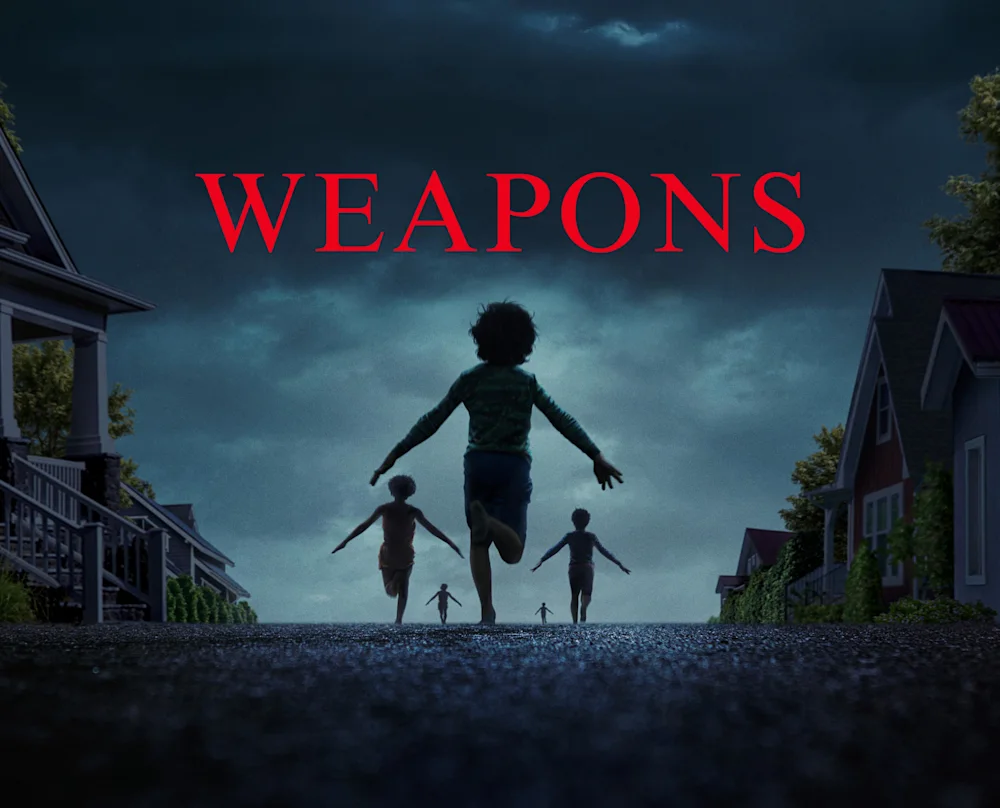 Innehåll från den nya skräckfilmen Weapons som har premiär och går att streama på HBO Max med Telia från den 24 oktober 2025.