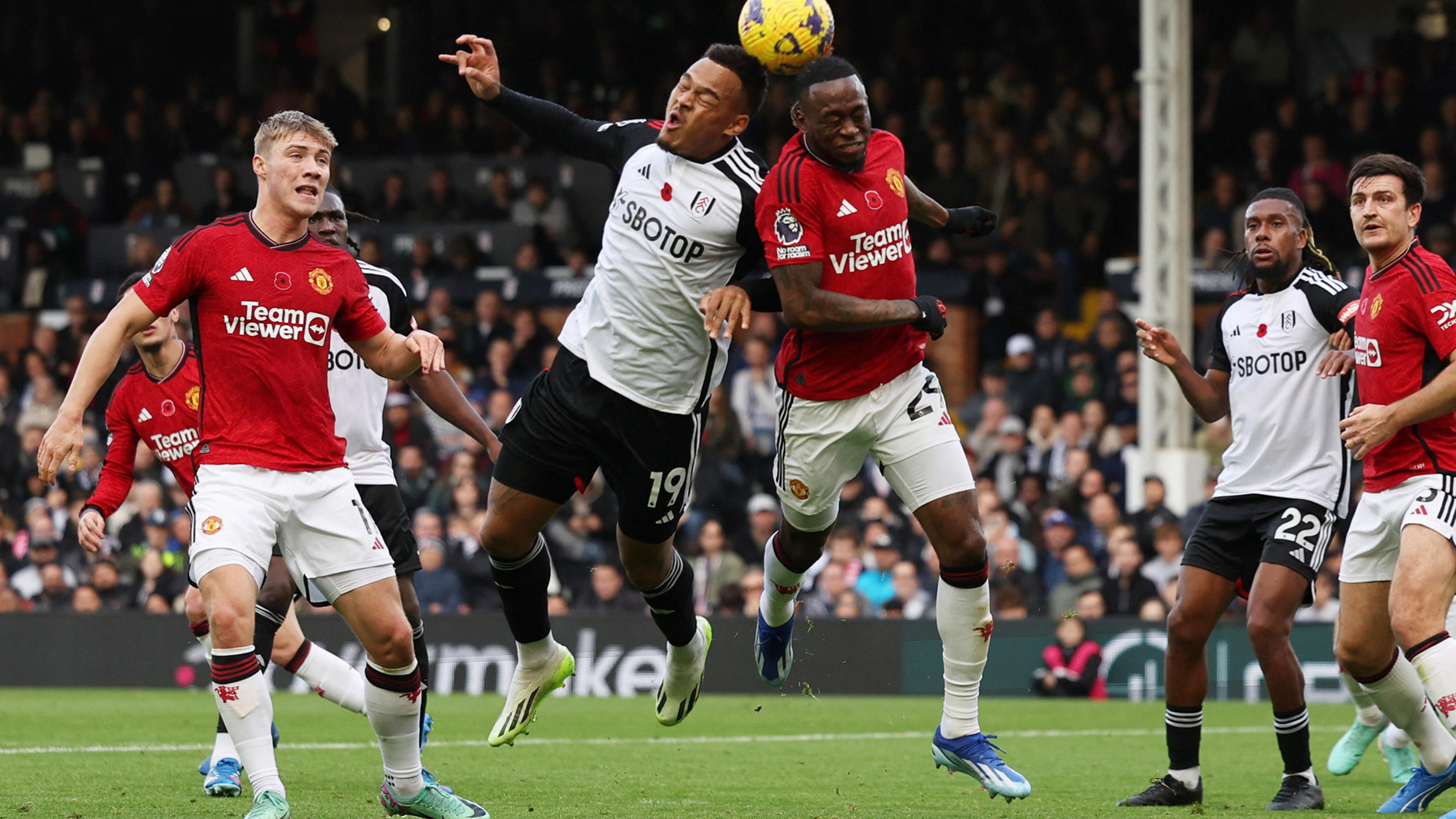 En intensiv match i Premier League omgång 11, 2023 mellan Fulham och Manchester United.